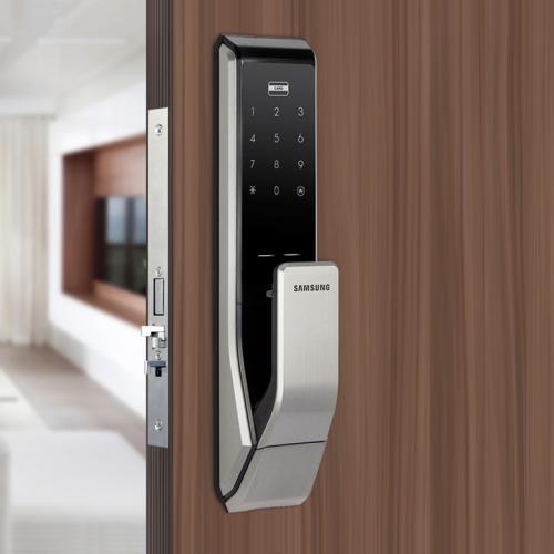 Cách mở khoá cửa diện tử khi hết pin chỉ trong 5 phút