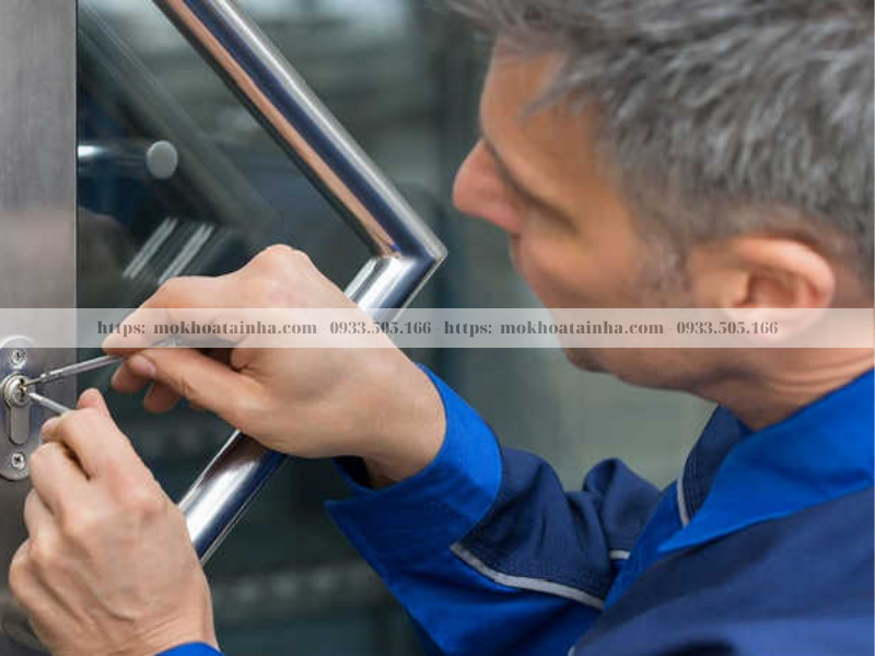 sua-khoa-ngoc-phuong