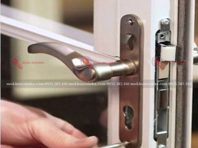 mokhoatainha.com 3 2