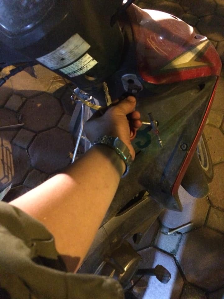 cat chia khoa xe may