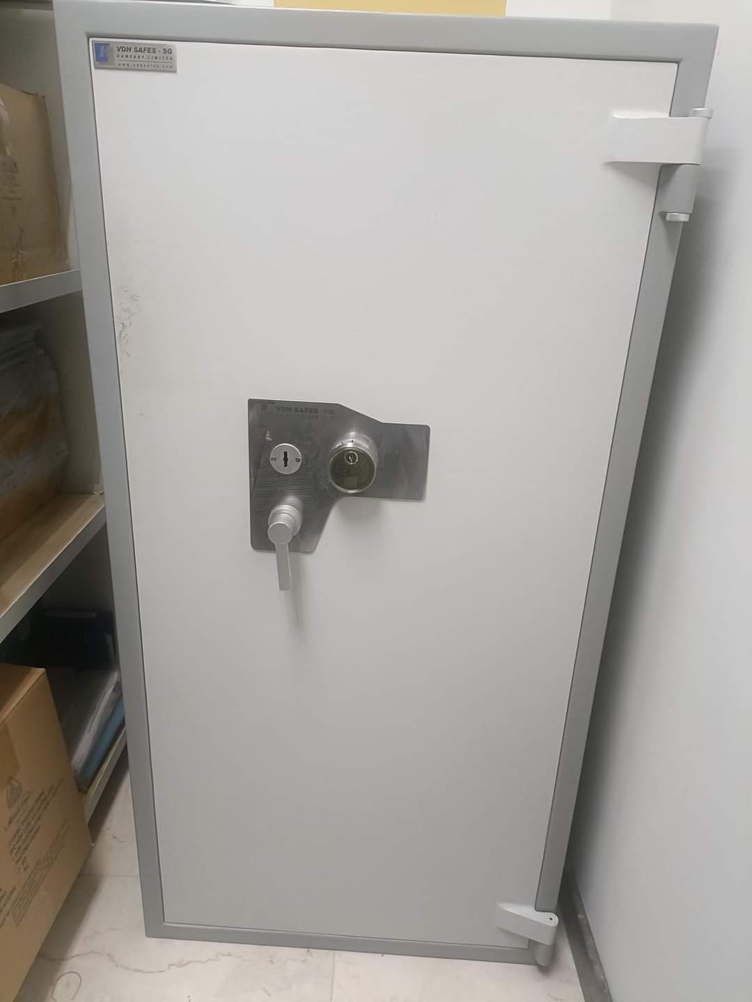 SỬA KHÓA KÉT SẮT TẠI NHÀ TP.HCM 53 z4826848438859 bce2b6c907e5cf99e828f7c6b1f2cb87